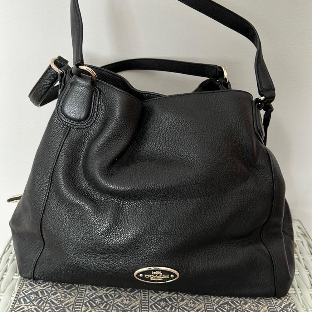Coach Pebble Black Dalton Bag